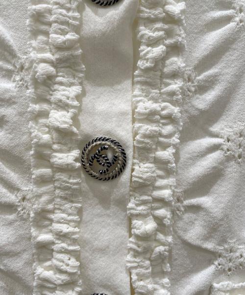 CHANEL（シャネル）CHANEL (シャネル) ココボタンフリルカーディガン ホワイト サイズ:34の古着・服飾アイテム