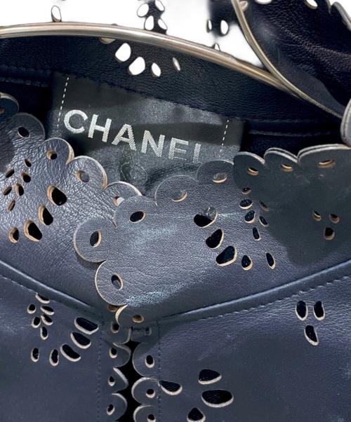 CHANEL（シャネル）CHANEL (シャネル) P39 カッティングレザージャケット ブラック サイズ:34の古着・服飾アイテム