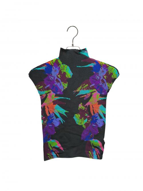 me ISSEY MIYAKE（ミーイッセイ ミヤケ）me ISSEY MIYAKE (ミーイッセイ ミヤケ) ハイネックカットソー ブラック サイズ:Freeの古着・服飾アイテム