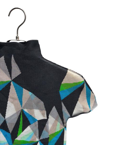 me ISSEY MIYAKE（ミーイッセイ ミヤケ）me ISSEY MIYAKE (ミーイッセイ ミヤケ) ハイネック半袖カットソー スカイブルー サイズ:-の古着・服飾アイテム