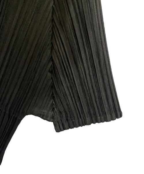 PLEATS PLEASE（プリーツプリーズ）PLEATS PLEASE (プリーツプリーズ) プリーツ半袖シャツ ブラック サイズ:3の古着・服飾アイテム