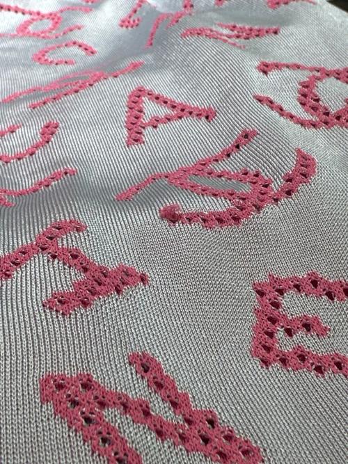CHANEL（シャネル）CHANEL (シャネル) ココマークロゴロングカーディガン グレー×ピンク サイズ:36の古着・服飾アイテム