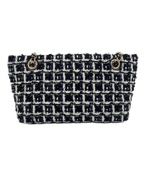 CHANEL（シャネル）CHANEL (シャネル) Chain Tweed Bag/チェーンツイードバッグ ブラック×ホワイトの古着・服飾アイテム