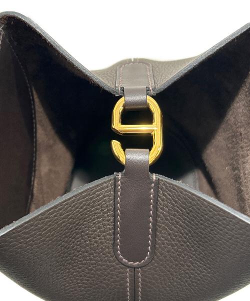 HERMES（エルメス）HERMES (エルメス) インザループ18/18IN-THE-LOOP/W刻印/2024/トリヨン/エベンヌ/ゴールド金具 エベンヌ サイズ:18 未使用品の古着・服飾アイテム