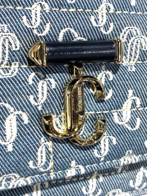 JIMMY CHOO（ジミーチュウ）JIMMY CHOO (ジミーチュウ) チェーンショルダーバッグ インディゴ サイズ:-の古着・服飾アイテム