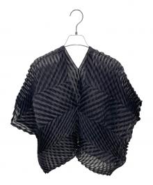 me ISSEY MIYAKE（ミーイッセイ ミヤケ）の古着「プリーツボレロ」｜ブラック