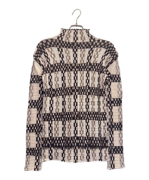 ISSEY MIYAKE（イッセイミヤケ）ISSEY MIYAKE (イッセイミヤケ) 鎖柄 ハイネック ロングスリーブ プリーツ カットソー アイボリー サイズ:Mの古着・服飾アイテム