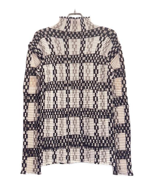 ISSEY MIYAKE（イッセイミヤケ）ISSEY MIYAKE (イッセイミヤケ) 鎖柄 ハイネック ロングスリーブ プリーツ カットソー アイボリー サイズ:Mの古着・服飾アイテム