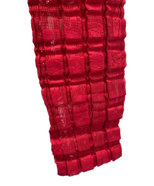 me ISSEY MIYAKE（ミーイッセイ ミヤケ）me ISSEY MIYAKE (ミーイッセイ ミヤケ) プリーツ ハイネック カーディガン レッド サイズ:-の古着・服飾アイテム