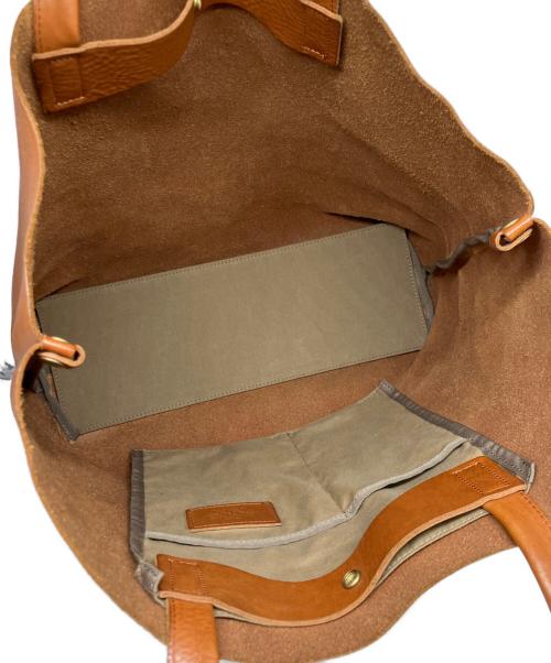 SLOW&CO（スロウアンドコー）SLOW&CO (スロウアンドコー) レザートートバッグ キャメルの古着・服飾アイテム