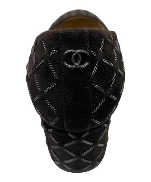 CHANEL（シャネル）CHANEL (シャネル) ココマーク スエード チェーン パンプス ブラウン サイズ:35Cの古着・服飾アイテム