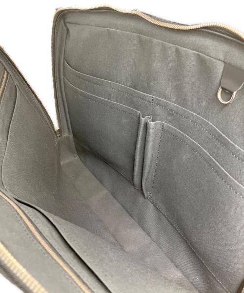 LOUIS VUITTON（ルイ ヴィトン）LOUIS VUITTON (ルイ ヴィトン) ポルト ドキュマン ヴォワヤージュ ブラックの古着・服飾アイテム