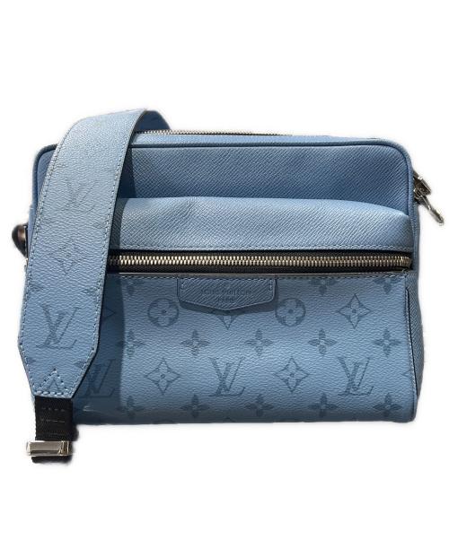 LOUIS VUITTON（ルイ ヴィトン）LOUIS VUITTON (ルイ ヴィトン) タイガ ラマ アウトドア メッセンジャー スカイブルーの古着・服飾アイテム
