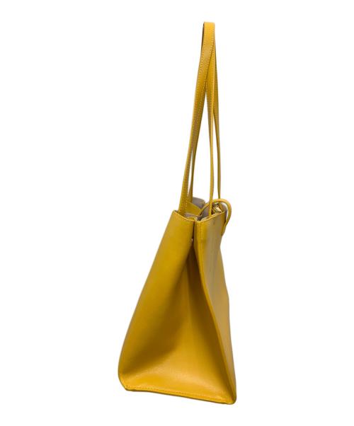 FURLA（フルラ）FURLA (フルラ) トートバッグ イエローの古着・服飾アイテム