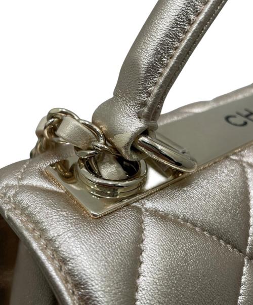 CHANEL（シャネル）CHANEL (シャネル) トップハンドル フラップ バッグ シャンパンゴールドの古着・服飾アイテム