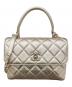 CHANEL（シャネル）の古着「トップハンドル フラップ バッグ」｜シャンパンゴールド