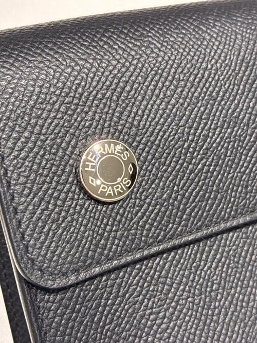 HERMES（エルメス）HERMES (エルメス) ナップトゥーゴー/Hermèsnap To Go ブラックの古着・服飾アイテム