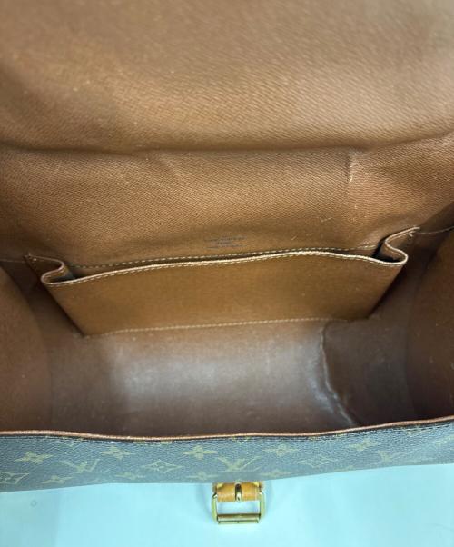 LOUIS VUITTON（ルイ ヴィトン）LOUIS VUITTON (ルイ ヴィトン) ショルダーバッグ　マルヌ ブラウンの古着・服飾アイテム