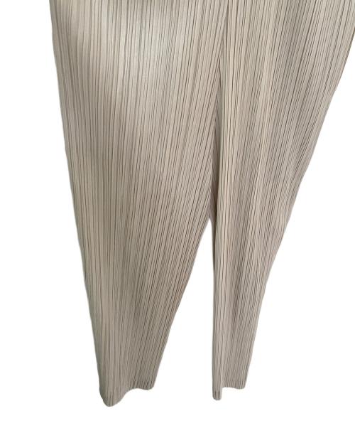 PLEATS PLEASE（プリーツプリーズ）PLEATS PLEASE (プリーツプリーズ) プリーツサロペット ベージュ サイズ:2の古着・服飾アイテム
