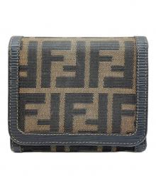 FENDI（フェンディ）の古着「3つ折り財布 ズッカ」｜ブラック