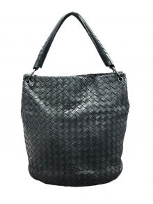 BOTTEGA VENETA（ボッテガベネタ）の古着「イントレチャートワンショルダーバッグ」｜ブラック