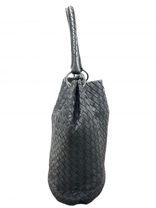 BOTTEGA VENETA（ボッテガベネタ）BOTTEGA VENETA (ボッテガベネタ) イントレチャートワンショルダーバッグ ブラック サイズ:-の古着・服飾アイテム