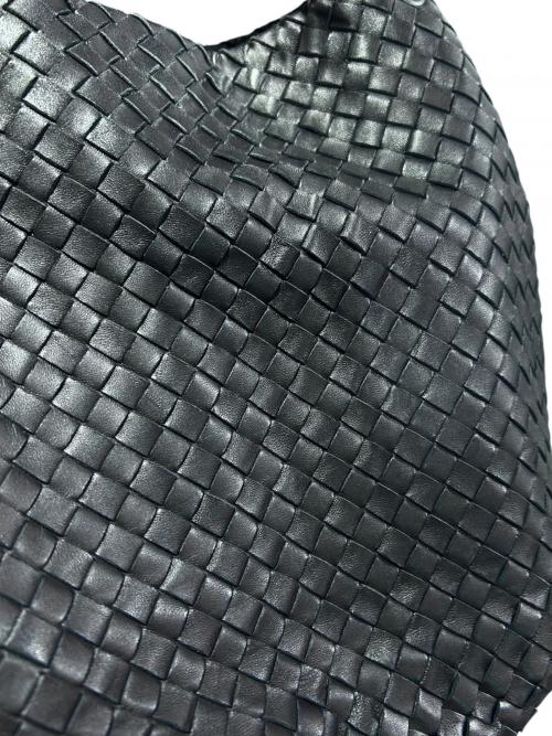 BOTTEGA VENETA（ボッテガベネタ）BOTTEGA VENETA (ボッテガベネタ) イントレチャートワンショルダーバッグ ブラック サイズ:-の古着・服飾アイテム