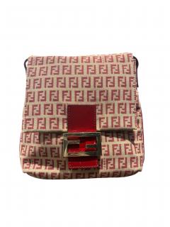 中古・古着通販】FENDI (フェンディ) チェーンポーチ ピンク サイズ