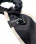 中古・古着 CHANEL (シャネル) シャドーカメリア柄 シュシュ ブラック×ホワイト サイズ:-：50000円