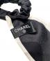 中古・古着 CHANEL (シャネル) シャドーカメリア柄 リボンシュシュ ブラック×ホワイト サイズ:-：50000円
