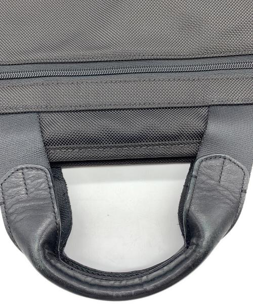 TUMI（トゥミ）TUMI (トゥミ) バリスティックナイロンビジネスバッグ ブラックの古着・服飾アイテム