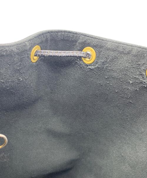 LOUIS VUITTON（ルイ ヴィトン）LOUIS VUITTON (ルイ ヴィトン) ショルダーバッグ エピ プチノエ ノワールの古着・服飾アイテム
