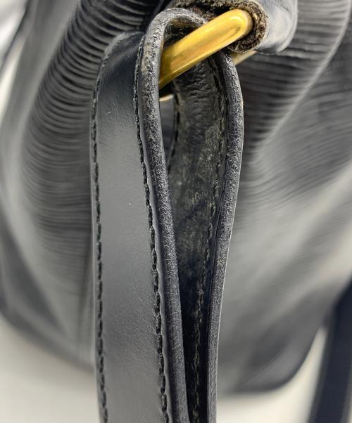 LOUIS VUITTON（ルイ ヴィトン）LOUIS VUITTON (ルイ ヴィトン) ショルダーバッグ エピ プチノエ ノワールの古着・服飾アイテム