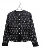 CHANELシャネル）の古着「Faux Pearl Coco Mark Collarless Jacket/フェイクパールココマークノーカラージャケット/P73967V65539」｜ブラック