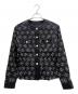 CHANEL（シャネル）の古着「Faux Pearl Coco Mark Collarless Jacket/フェイクパールココマークノーカラージャケット/P73967V65539」｜ブラック