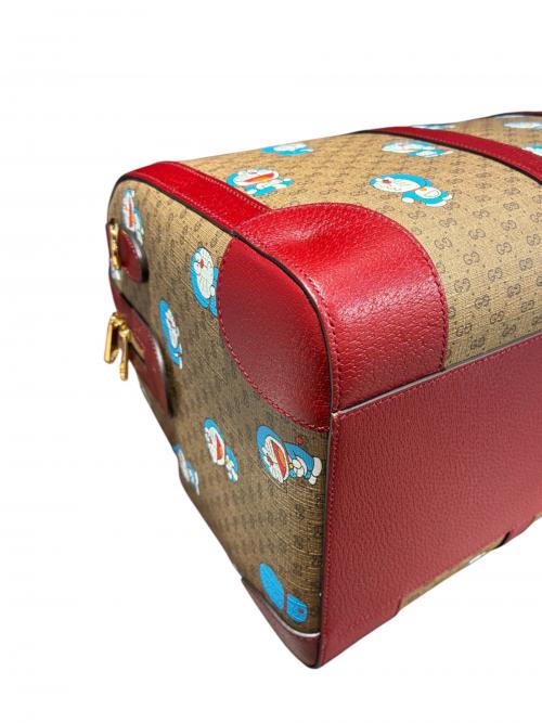 GUCCI（グッチ）GUCCI (グッチ) ドラえもん (ドラエモン) ダッフルバッグ/647815 ボルドー サイズ:-の古着・服飾アイテム