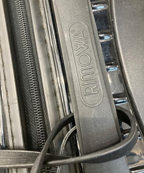 RIMOWA（リモワ）RIMOWA (リモワ) サルサデラックス スーツケース ブラックの古着・服飾アイテム