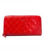 CHANELシャネル）の古着「マトラッセ ピコローレ ラウンド ジッピー ウォレット」｜レッド