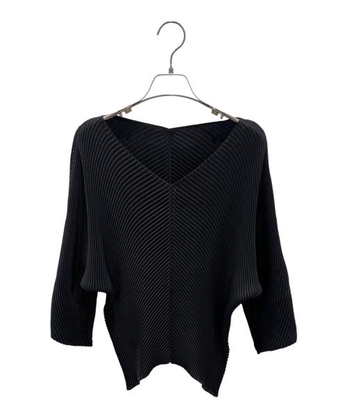 ISSEY MIYAKE（イッセイミヤケ）ISSEY MIYAKE (イッセイミヤケ) 七分丈プリーツトップス ブラック サイズ:2の古着・服飾アイテム