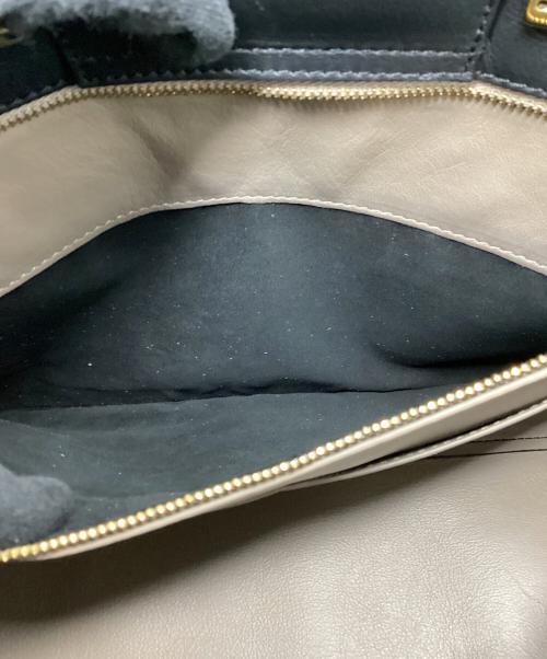 GIORGIO ARMANI（ジョルジオアルマーニ）GIORGIO ARMANI (ジョルジオアルマーニ) ジョルジオアルマーニ/YGWM30/ハンドバッグ ブラックの古着・服飾アイテム