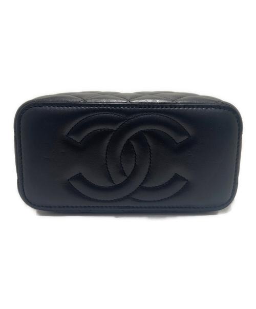 CHANEL（シャネル）CHANEL (シャネル) バニティショルダーバッグ/マトラッセチェーンショルダーバッグ ブラックの古着・服飾アイテム