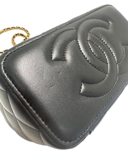 CHANEL（シャネル）CHANEL (シャネル) バニティショルダーバッグ/マトラッセチェーンショルダーバッグ ブラックの古着・服飾アイテム