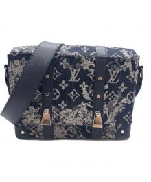 LOUIS VUITTON（ルイ ヴィトン）の古着「ショルダーバッグ」｜ネイビー