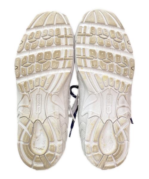 MIU MIU（ミュウミュウ）MIU MIU (ミュウミュウ) NEW BALANCE (ニューバランス) スエードxメッシュ スニーカー ホワイト サイズ:37 1/2の古着・服飾アイテム