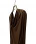 中古・古着 CLANE (クラネ) DRAPED OFF SHOULDER SOFT CUT TOPS ブラウン サイズ:2：15000円