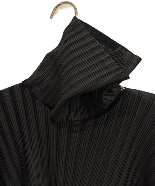 PLEATS PLEASE（プリーツプリーズ）PLEATS PLEASE (プリーツプリーズ) 七分丈プリーツカットソー ブラック サイズ:3の古着・服飾アイテム