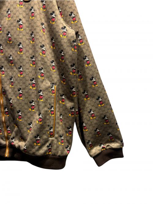 GUCCI（グッチ）GUCCI (グッチ) DISNEY (ディズニー) ミッキー総柄ジップアップジャケット ブラウン サイズ:Mの古着・服飾アイテム