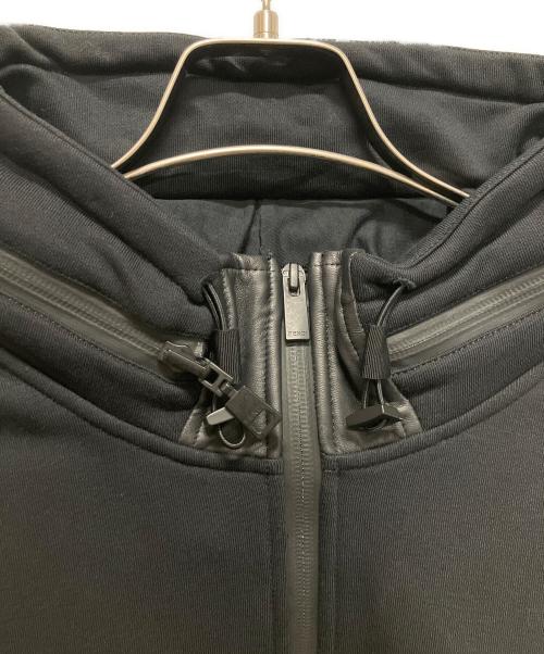 FENDI（フェンディ）FENDI (フェンディ) レザー切替ジップパーカー ブラック サイズ:Mの古着・服飾アイテム