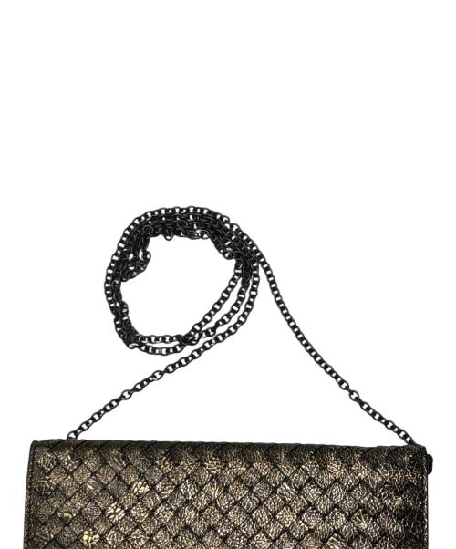 BOTTEGA VENETA（ボッテガベネタ）BOTTEGA VENETA (ボッテガベネタ) イントレチャート チェーンショルダーウォレット ゴールド×ブラック サイズ:-の古着・服飾アイテム