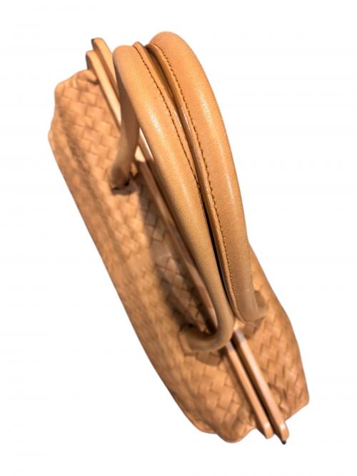 BOTTEGA VENETA（ボッテガベネタ）BOTTEGA VENETA (ボッテガベネタ) イントレチャート トートバッグ 131670 ベージュ サイズ:-の古着・服飾アイテム